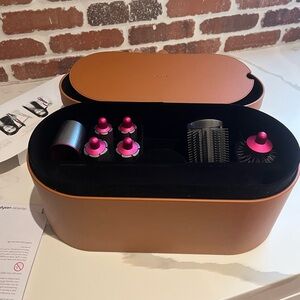 DYSON Airwrap attachments + Case